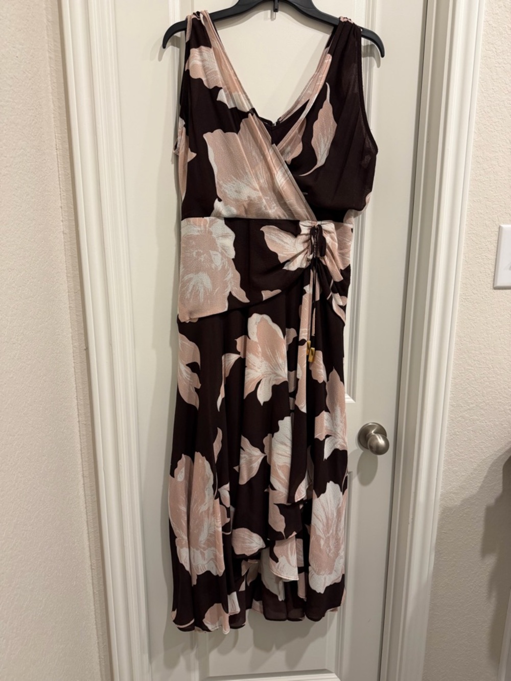 Donna Karan Brown and Blush Floral High-Low Wrap Skirt - Picture 2 of 9